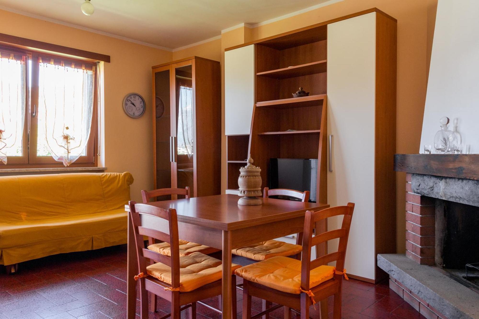 La Fiorita Apartment *